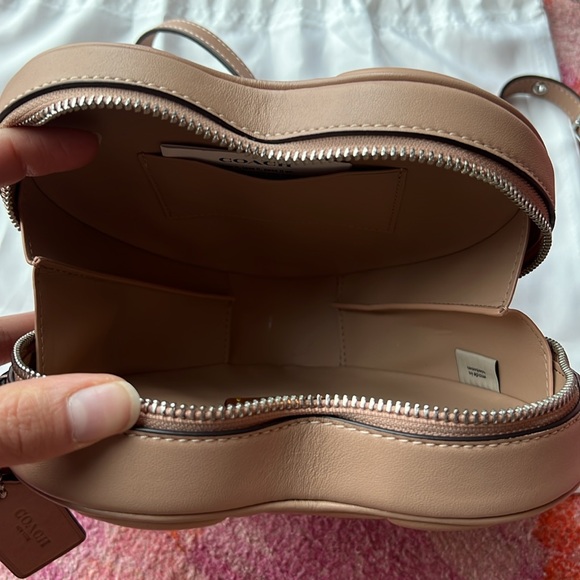 Coach blush pink Heart Crossbody Bag With Quilting - Picture 6 of 9